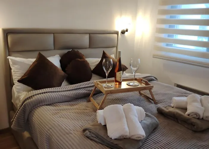 Luxora * Ζλάτιμπορ